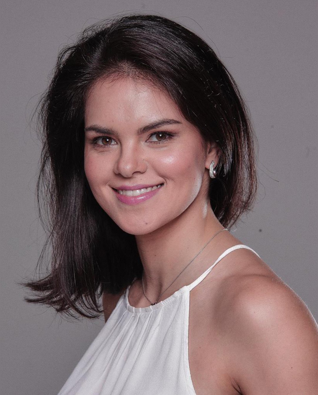Esp. Ana Claudia Onoue