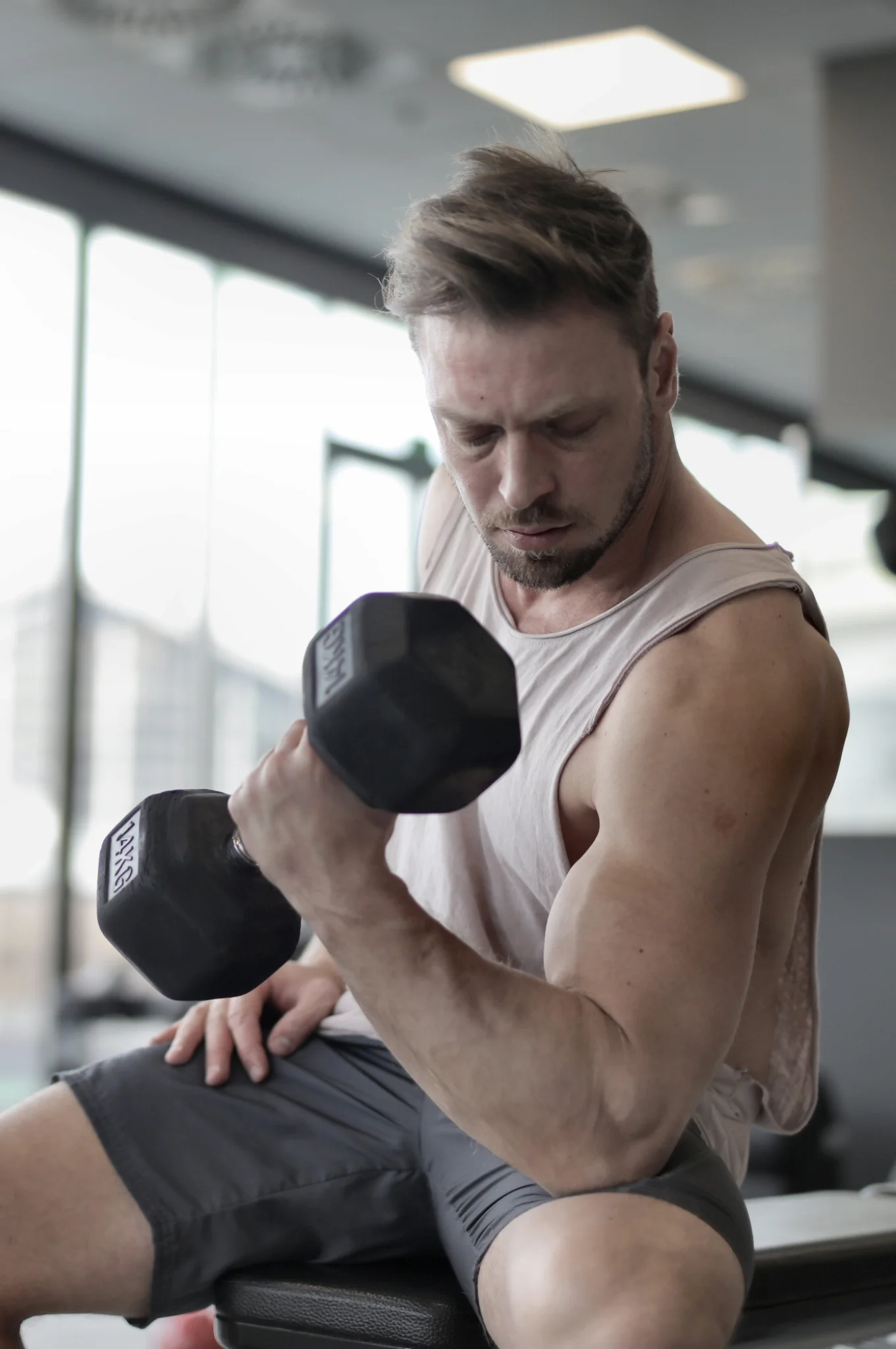 Aplicação da biomecânica na musculação para prevenção de lesões