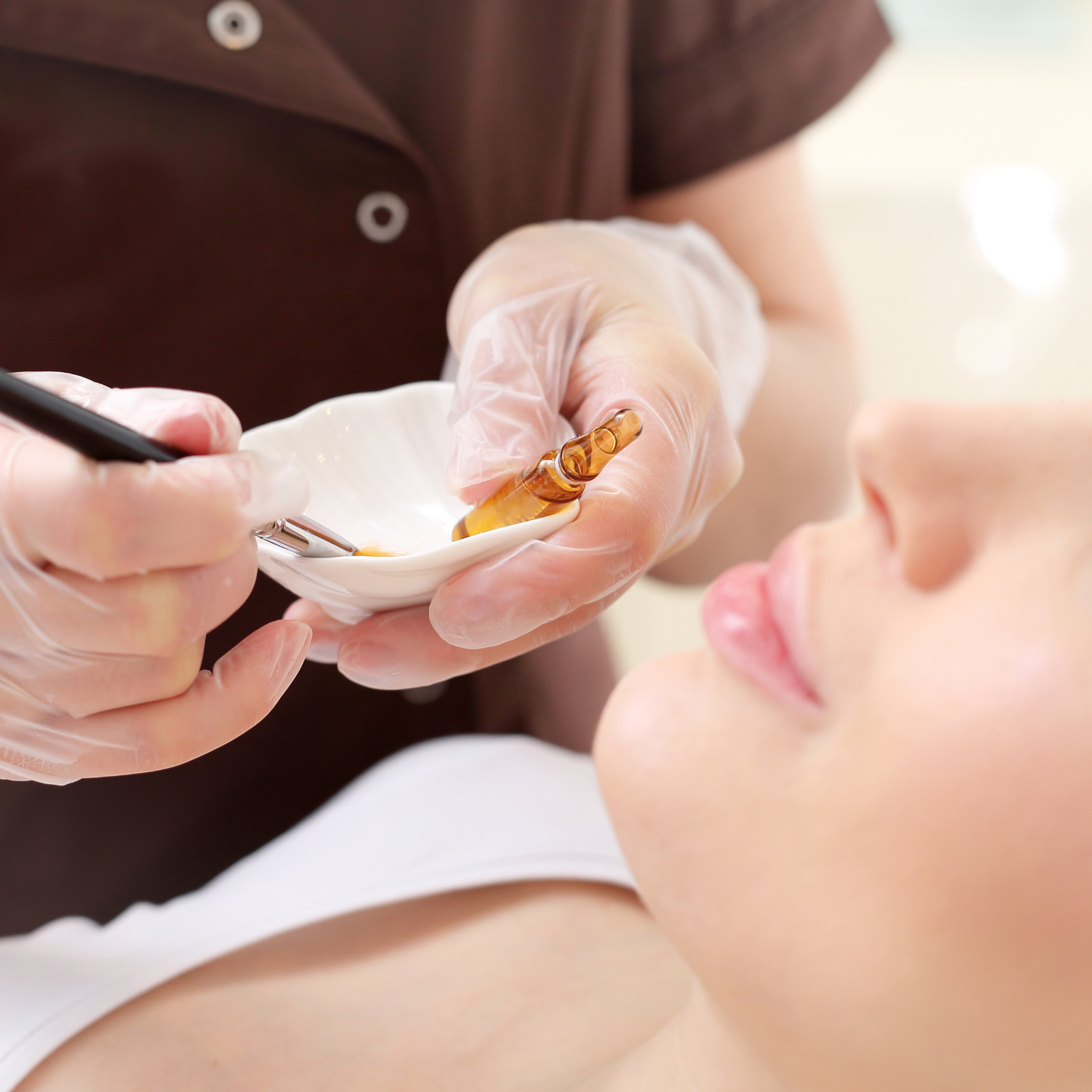 Aplicação técnica dos peelings de nova geração em protocolos biofuncionais