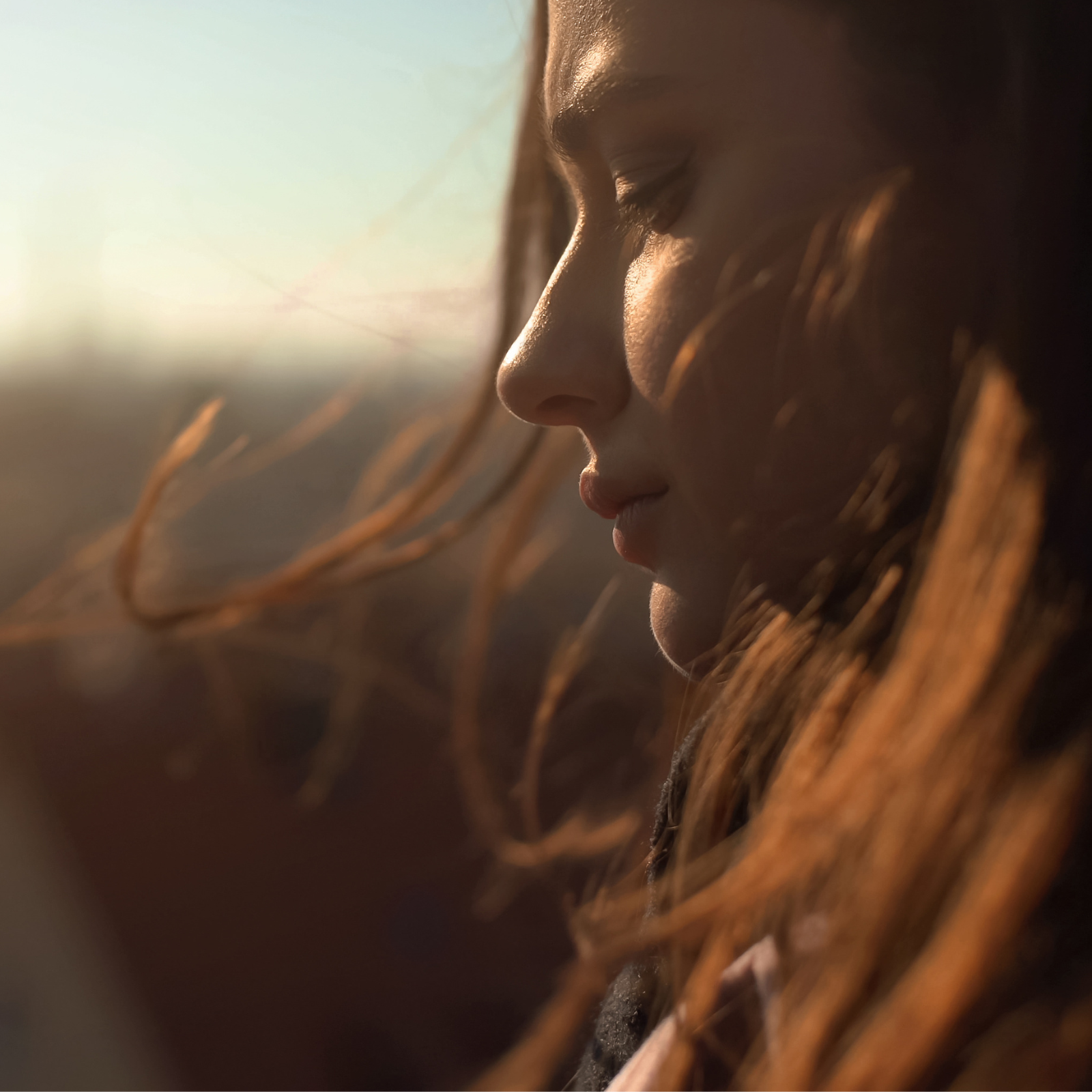 conscientização e quebra de tabus sobre suicídio em escolas e mídia