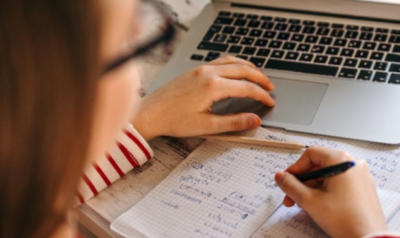 Pós-graduação EAD em Educação e oportunidades de bolsas e descontos