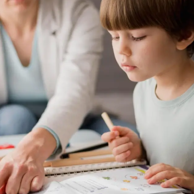 [Apoio neuropsicopedagógico especializado no desenvolvimento cognitivo]