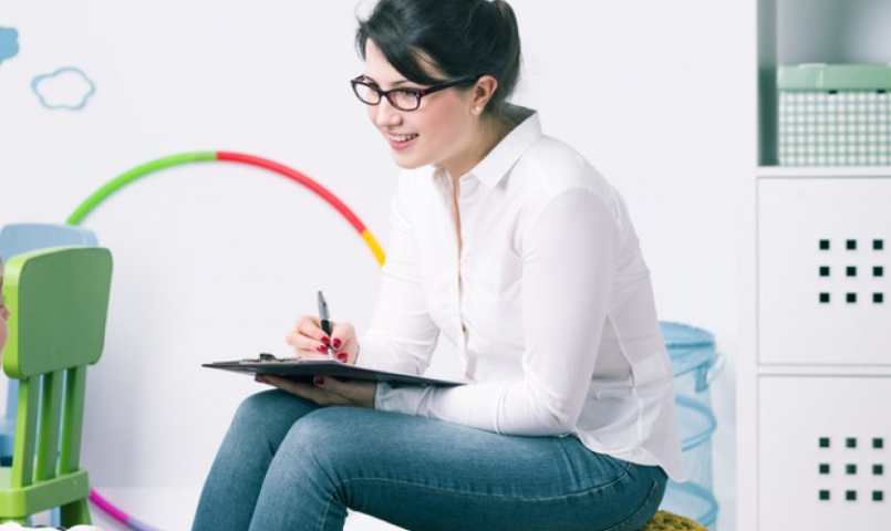 Neuropsicopedagogia clínica online: o que entender antes de começar a atuar na área