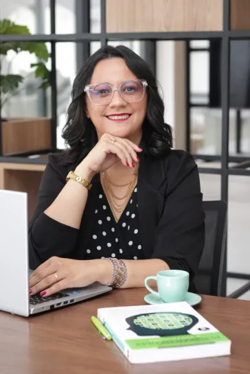 Márcia Aparecida Simões de Lima Santos