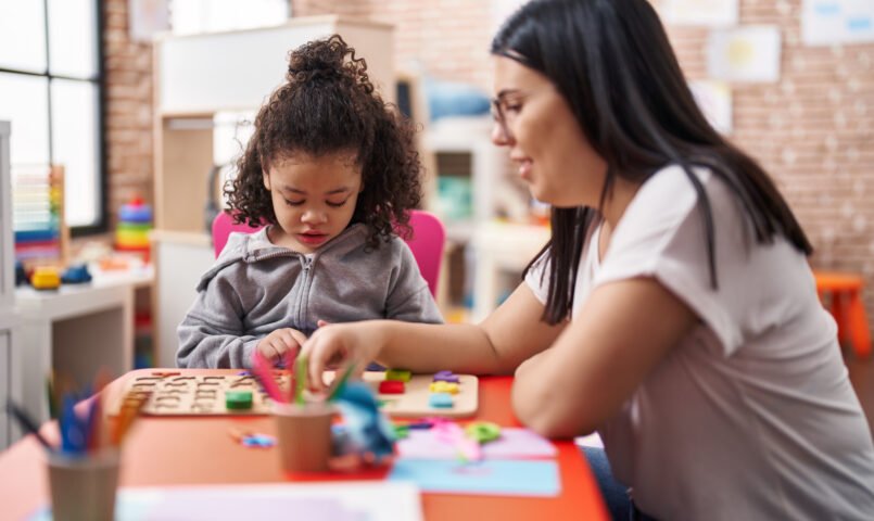 O que torna o trabalho com crianças de 0 a 3 anos tão específico