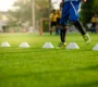 Quais empresas contratam profissionais com pós-graduação em futebol e futsal?
